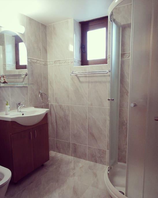 Corner Cottage Lania Екстериор снимка